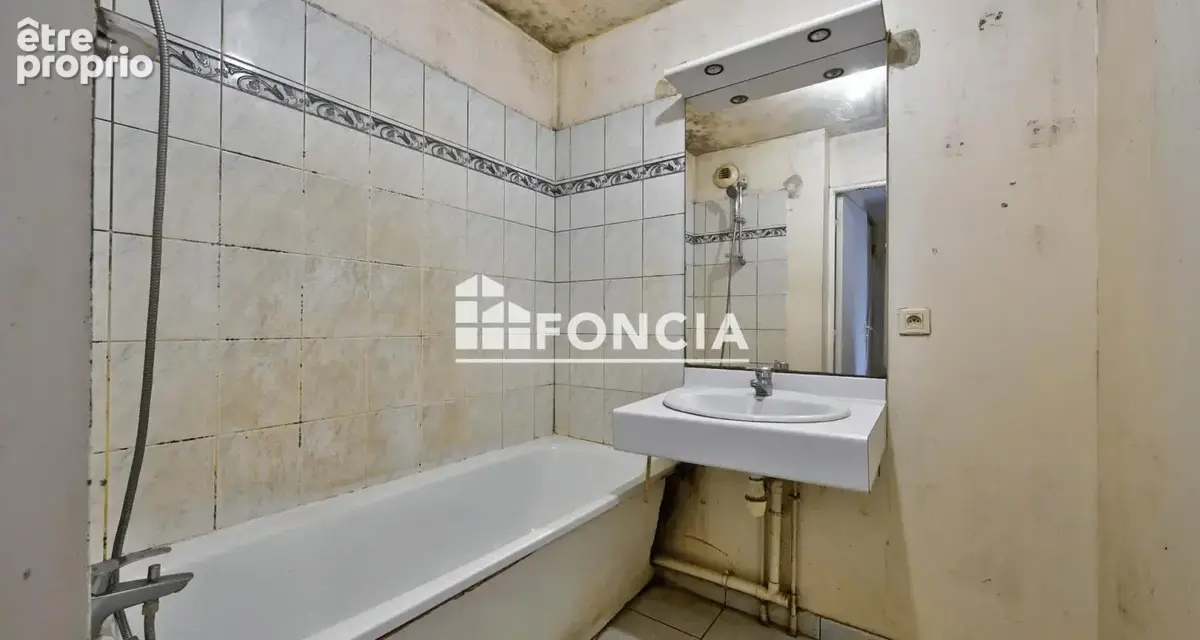 Pontoise appartement dans residence securisee a 3 minutes du rer c avec balcon et parking - photo 11