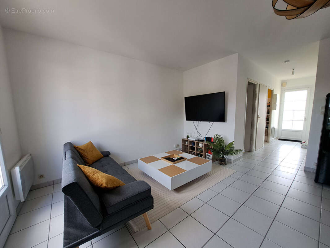 Maison à BOIS-DE-CENE