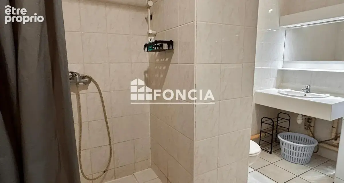 Appartement type 1 / 2 à Sevrier au calme - photo 6