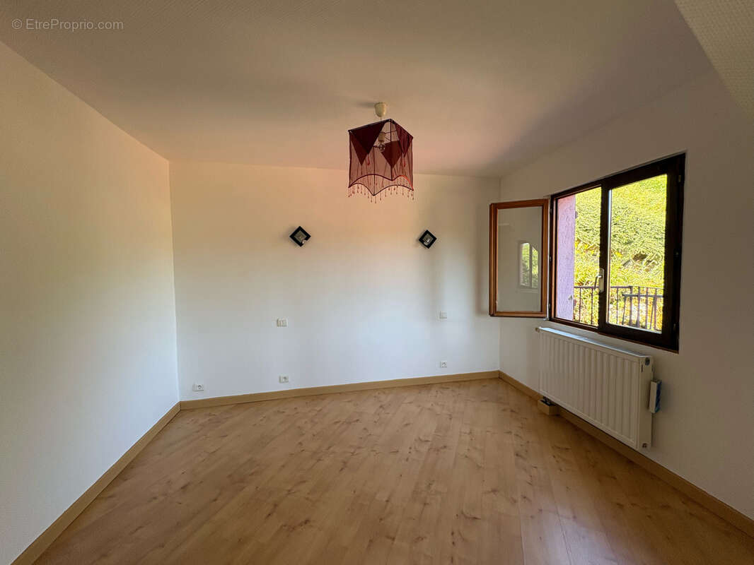 Ravissante maison au calme à Plancher-Bas (70) avec AVENIR IMMO - photo 9