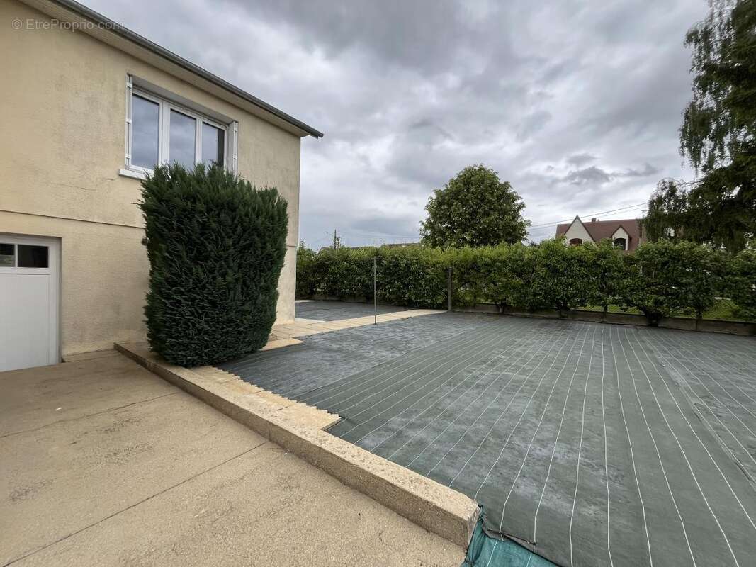 Maison à LA FERTE-BERNARD