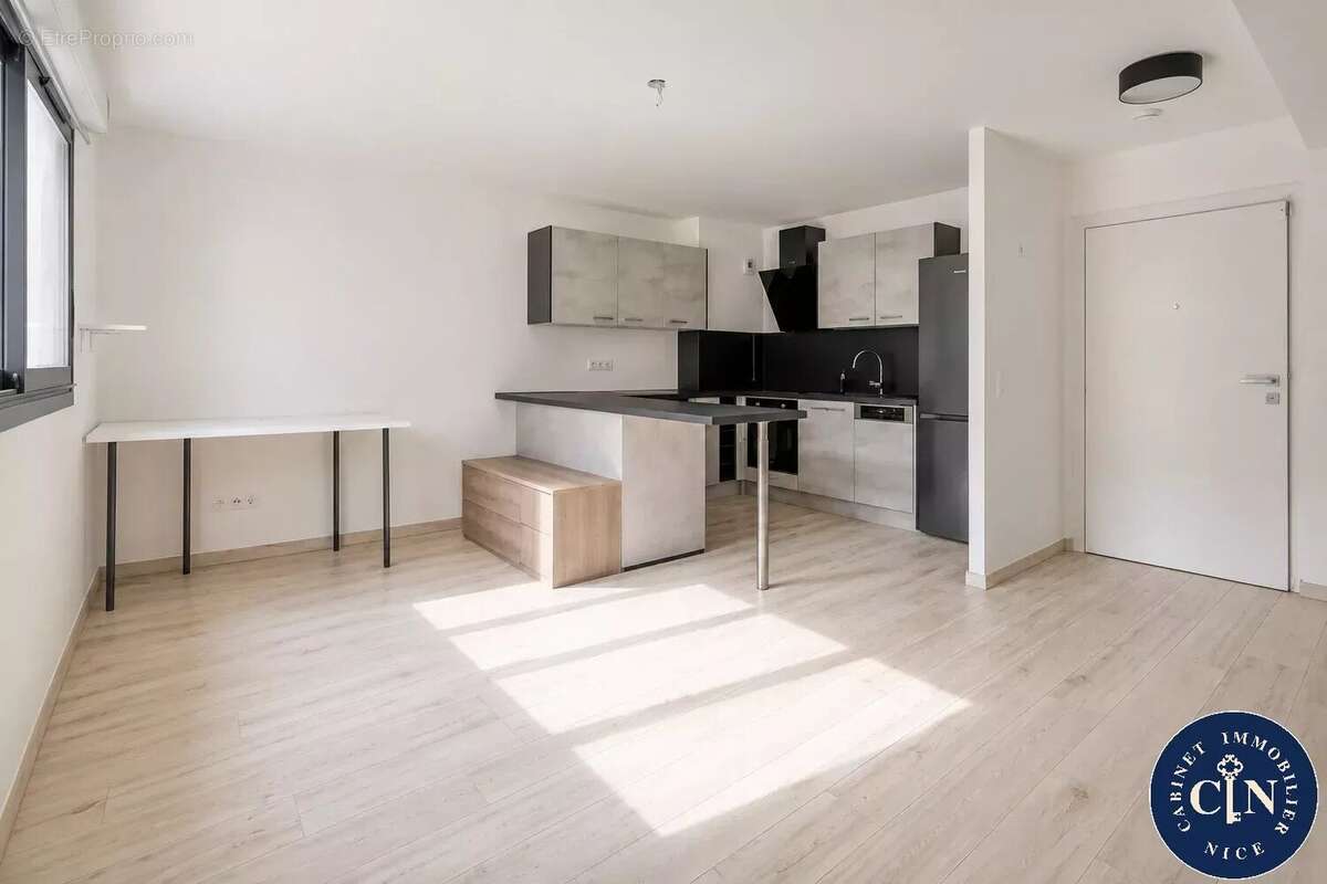 Appartement 2 pièces 42 m² à vendre à Nice (06100) - photo 6