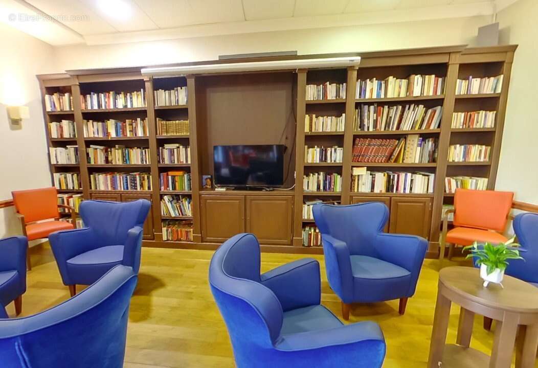 INVESTISSEMENT LOCATIF  Marseille 10  Résidence EHPAD La Villa des Poètes - 6.01% de rentabilité - photo 9