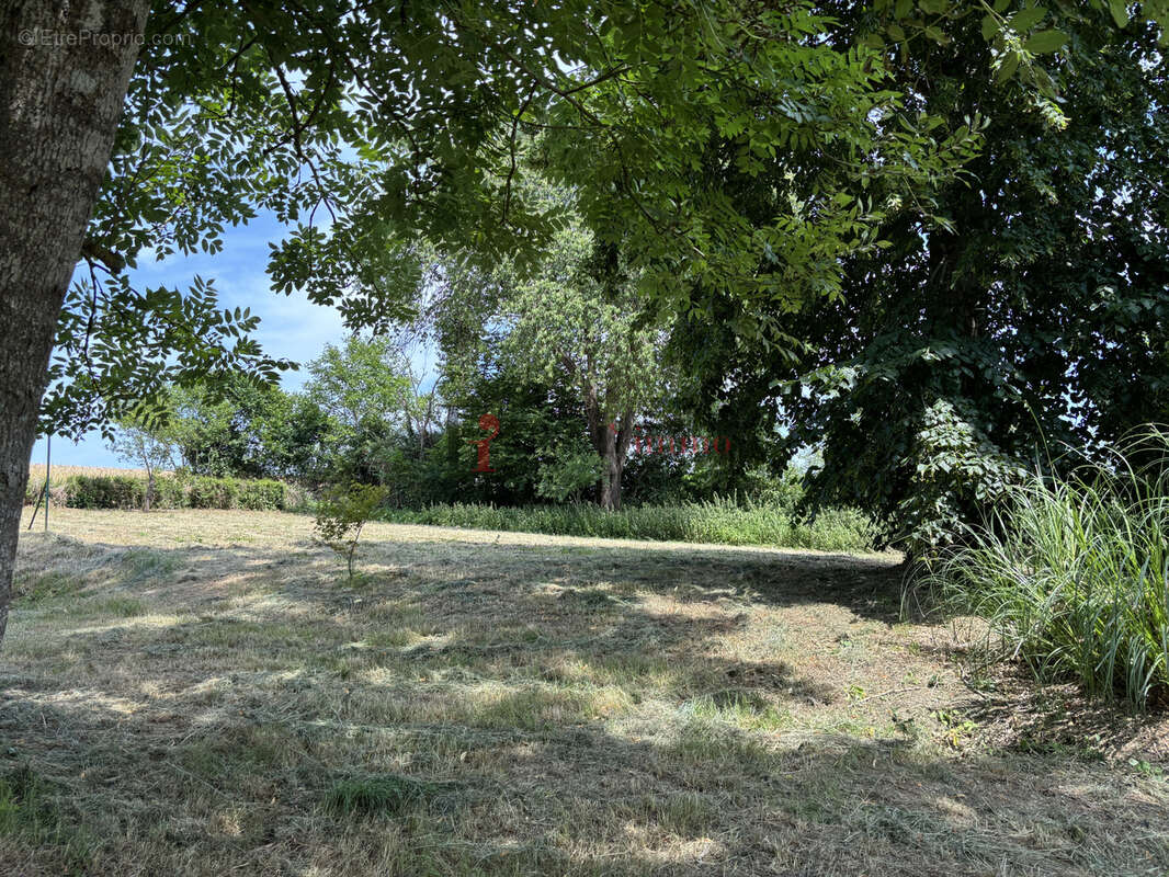 A 15 minutes de nogent-le-rotrou dans un hameau calme maison a renover - photo 13
