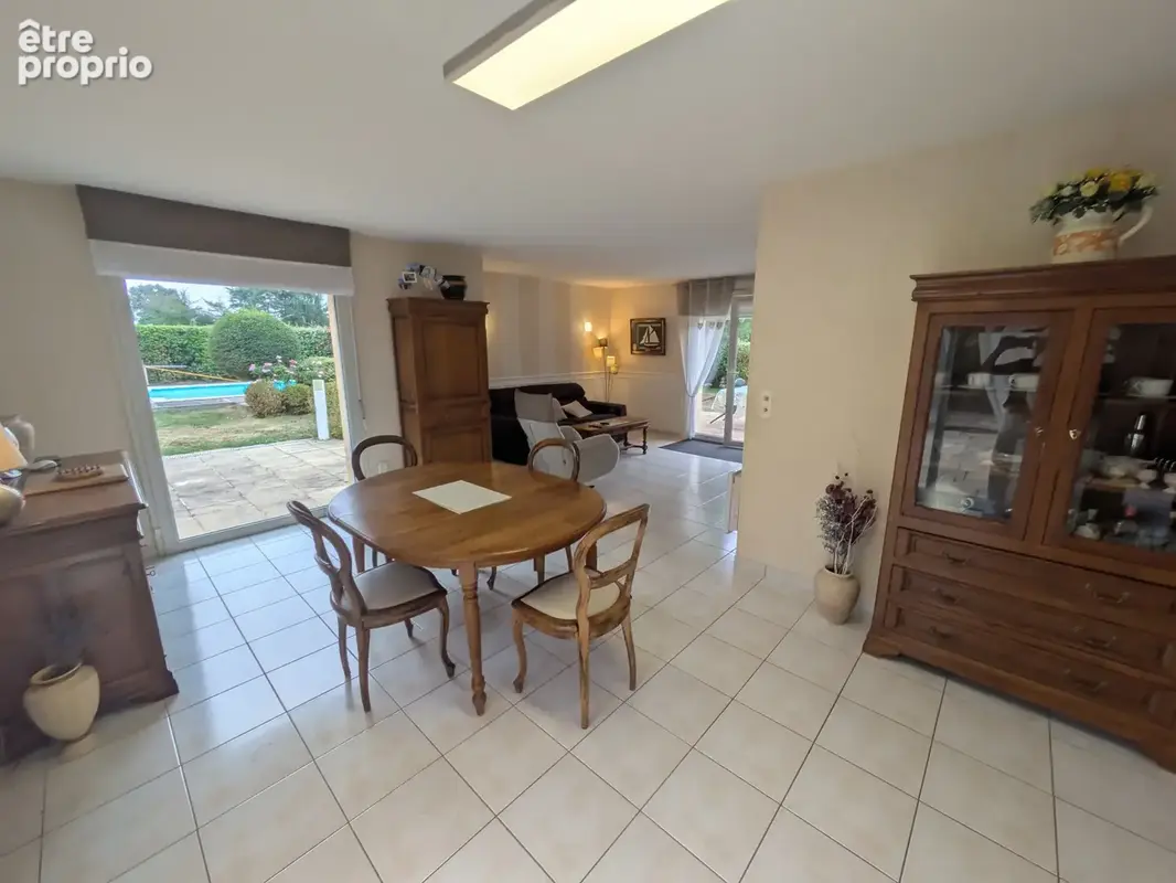 Maison avec vie de plain pied et piscine - photo 7