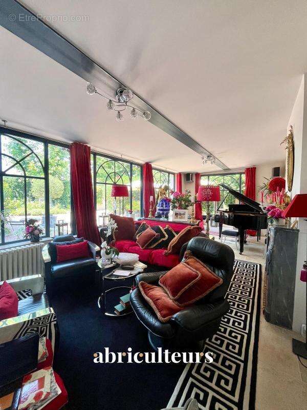 Maison de prestige de 395m² avec piscine en vente sur Bouc-Bel-Air (13320) - photo 8