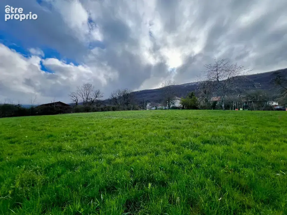 Terrain 927 m² à vendre à Injoux-Genissiat (01200) - photo 2