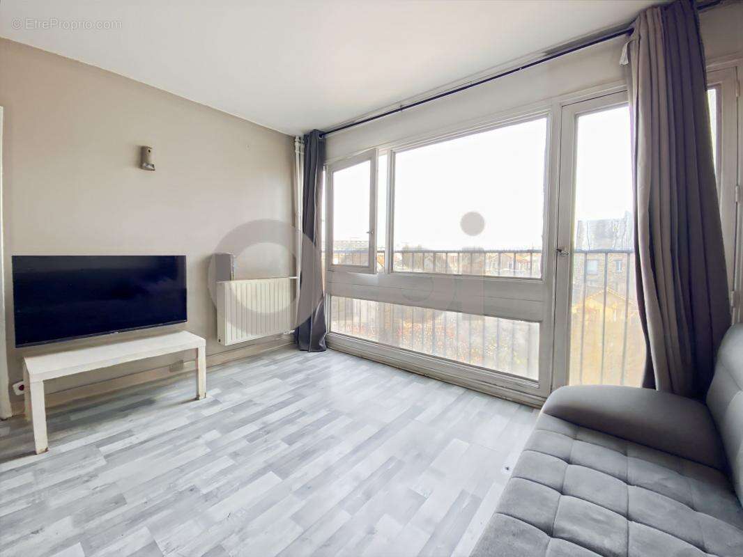 Appartement à LIVRY-GARGAN