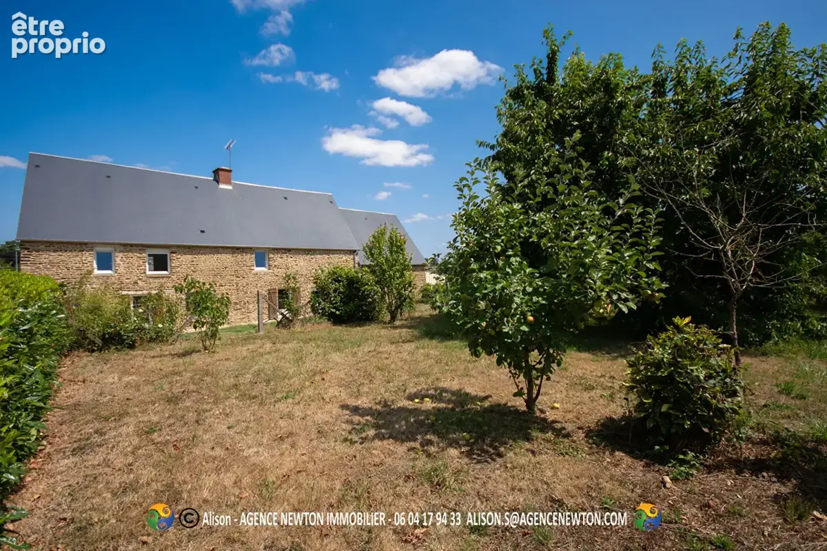 NORMANDIE, MANCHE, SACEY, Baie du Mont-Saint-Michel. Grande maison de village, 4 chbs, jardins et dépendances - photo 13
