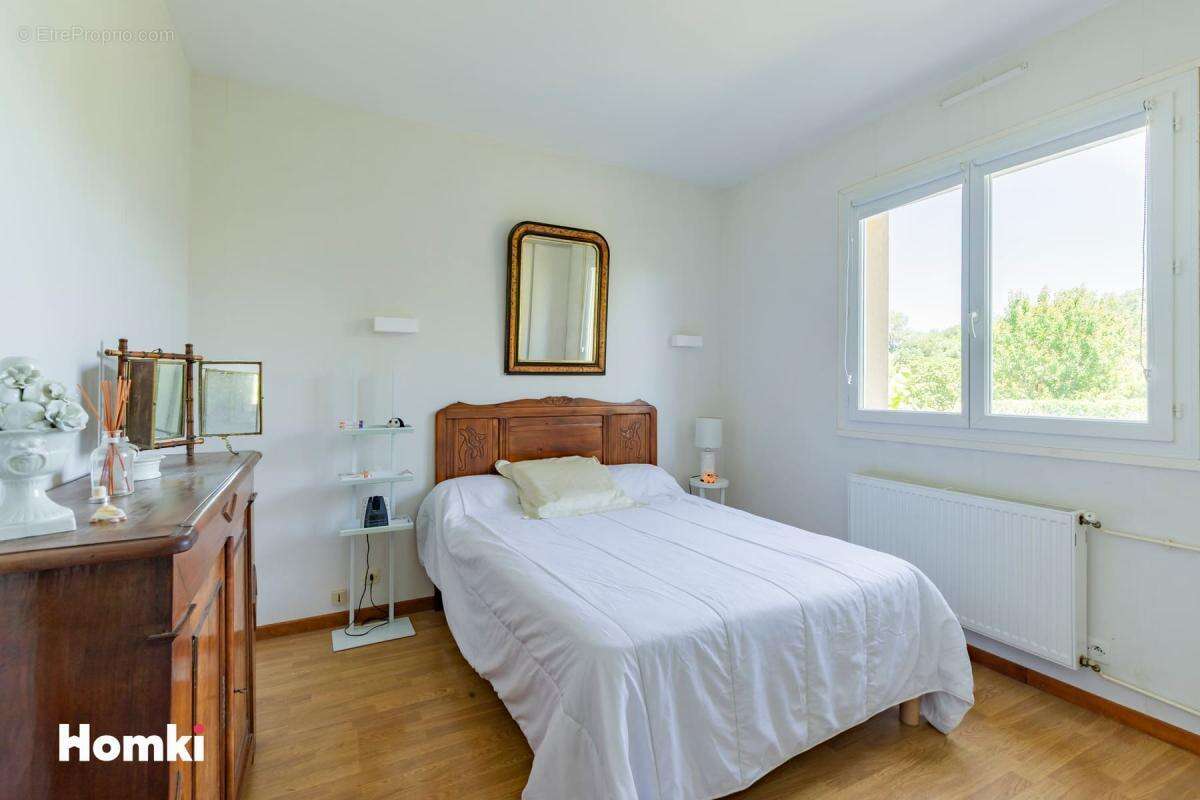 Maison/Villa T6 de 180 m2 à La Magdelaine-sur-Tarn 31360 - photo 7