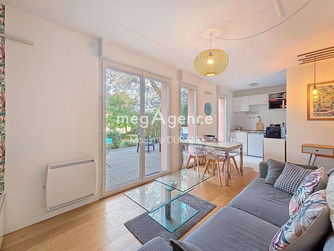 Appartement à SAINT-SEBASTIEN-SUR-LOIRE