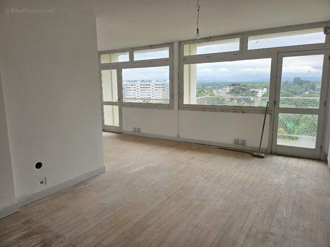 Appartement à TARBES
