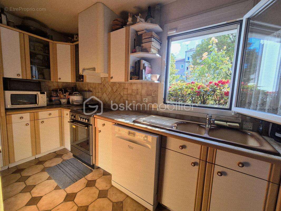 Maison à MOISSY-CRAMAYEL