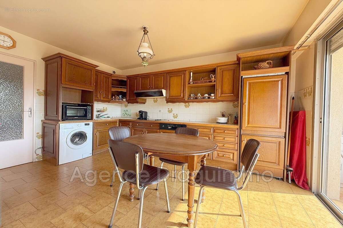 Appartement à DRAGUIGNAN