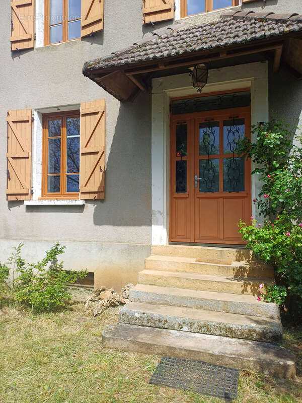 Maison à SAINTE-CROIX