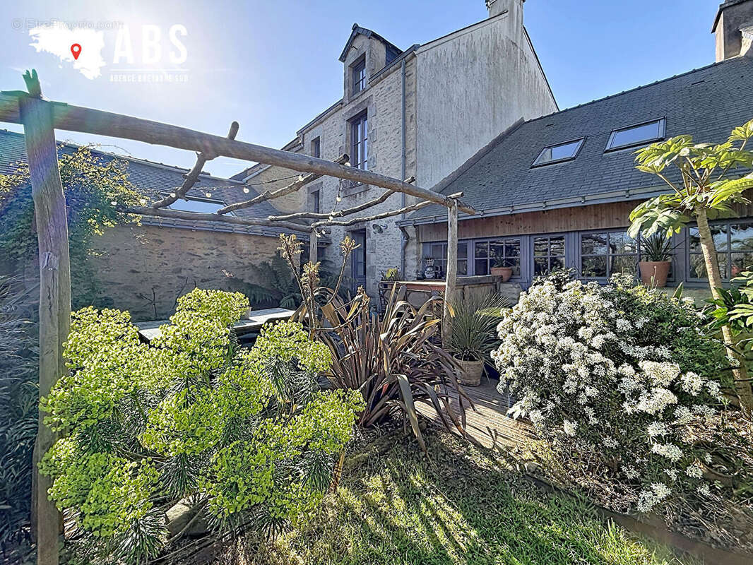 Maison à FEREL
