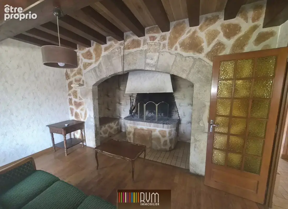 Maison 8 pièces 176 m² à vendre à Saint-Alban (01450) - photo 4