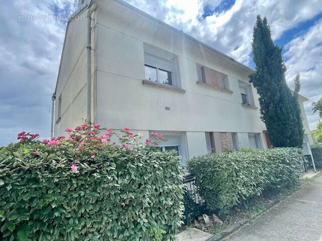 Appartement à SAINT-LYS