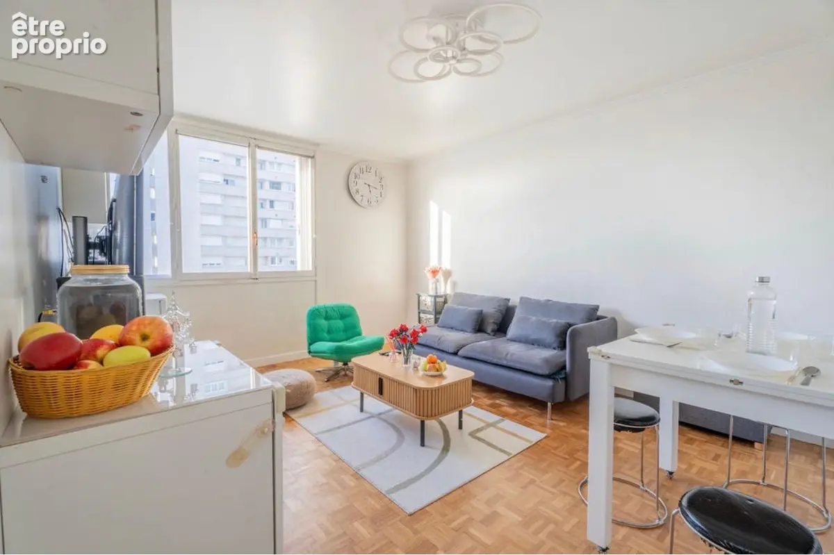 Appartement à CLICHY