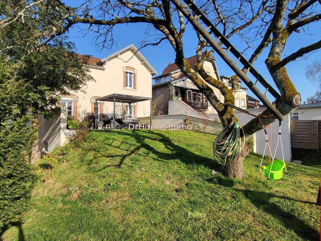 Maison à GRAY