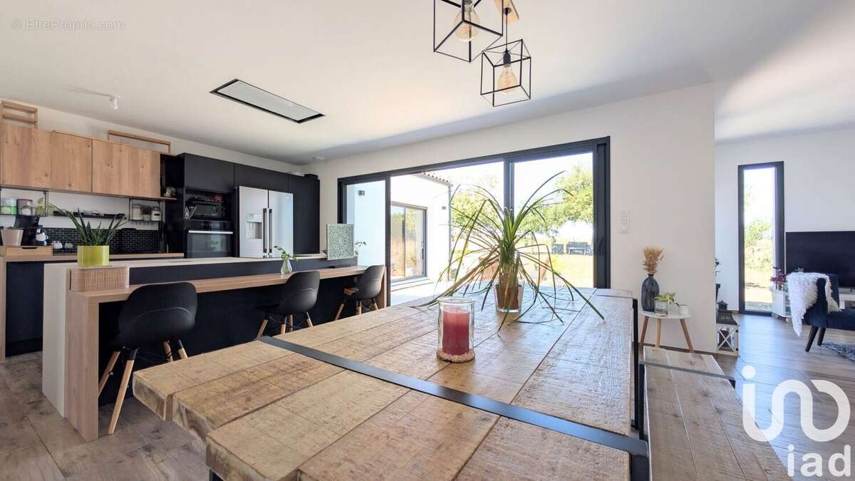 Photo 3 - Maison à BREUIL-MAGNE