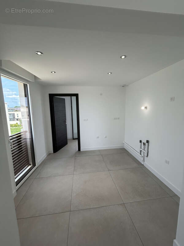 Appartement à CASTRIES