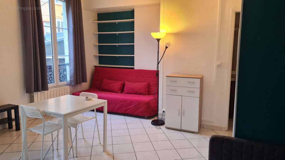 Appartement à NOGENT-SUR-MARNE
