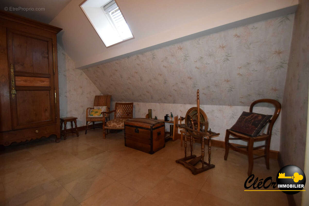 Maison à CHAUSSIN