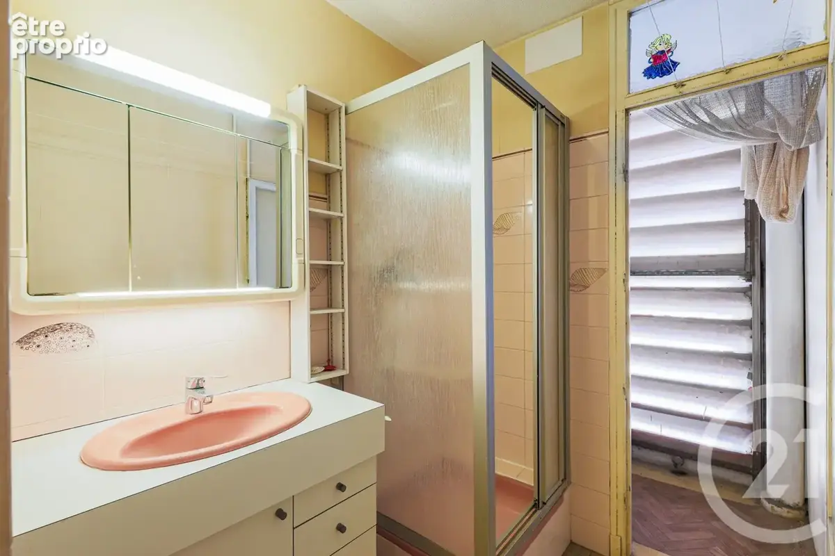 Appartement 5 pièces 76 m² à vendre à Grenoble (38100) - photo 5