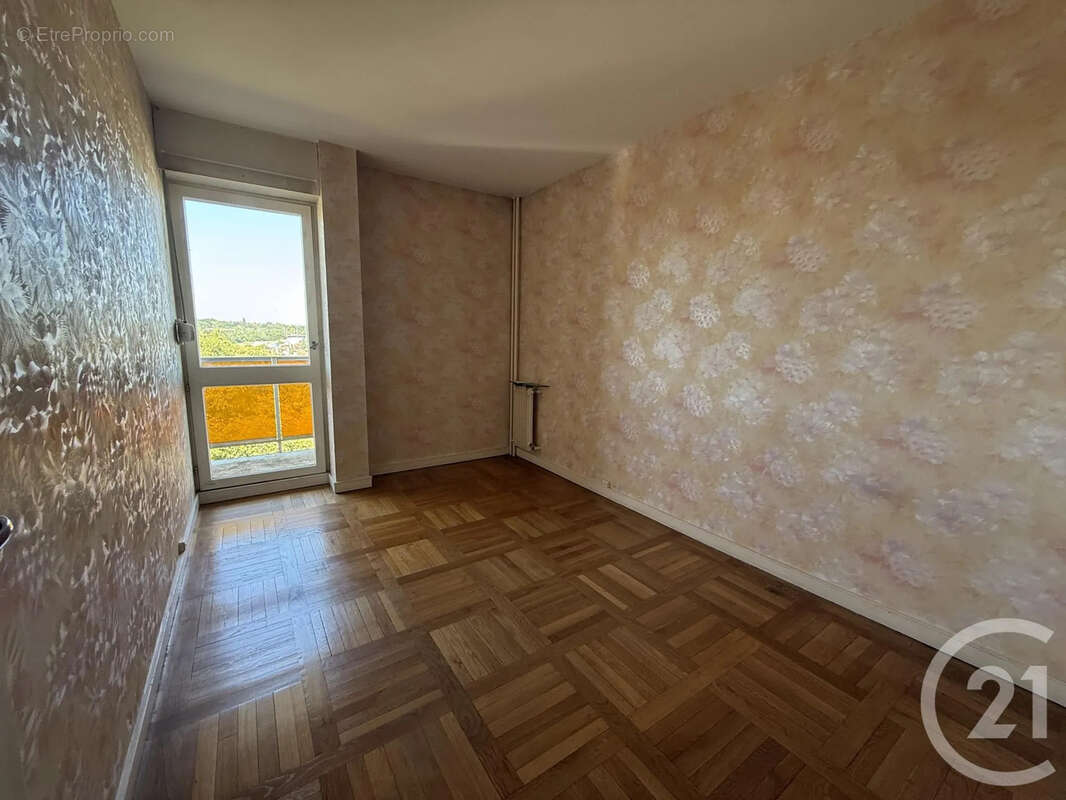 Appartement 69 m² à Melun  - photo 4