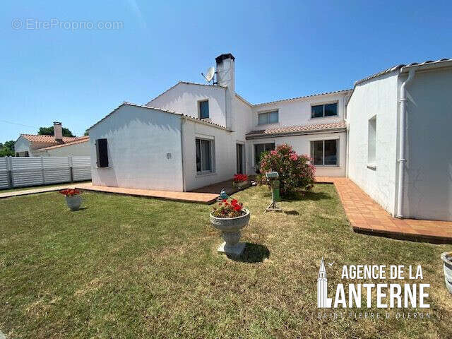 Maison à SAINT-PIERRE-D'OLERON