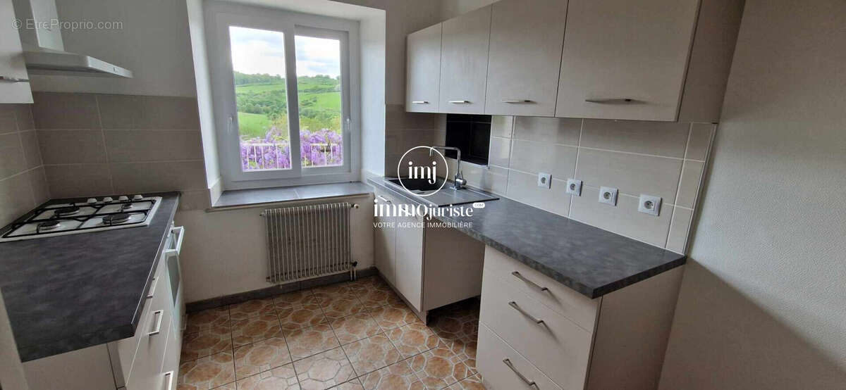 Maison 124 m² à Jumilhac-Le-Grand  - photo 6