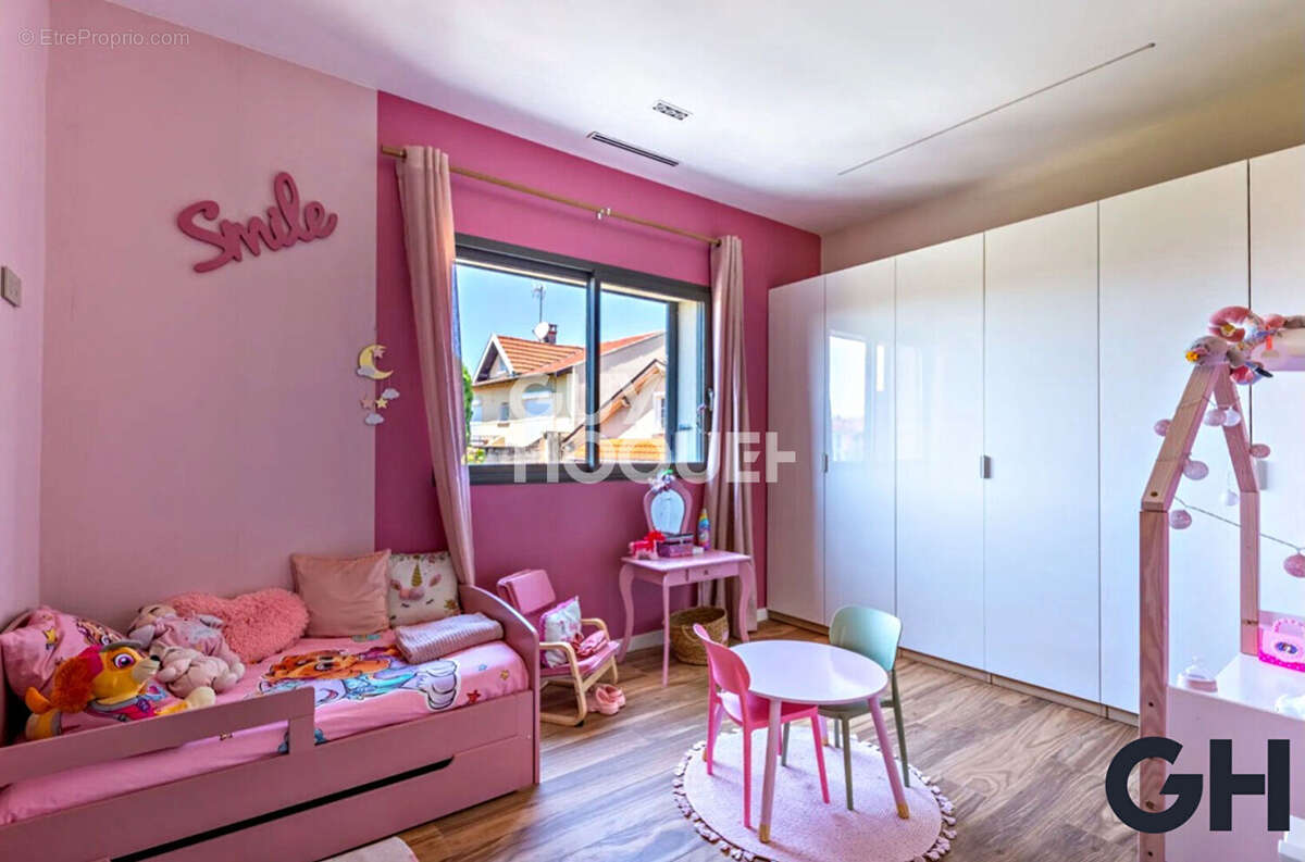 Maison à VILLEURBANNE