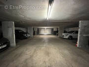 Parking à MONTROUGE