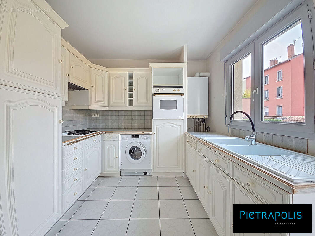 Appartement à VILLEURBANNE