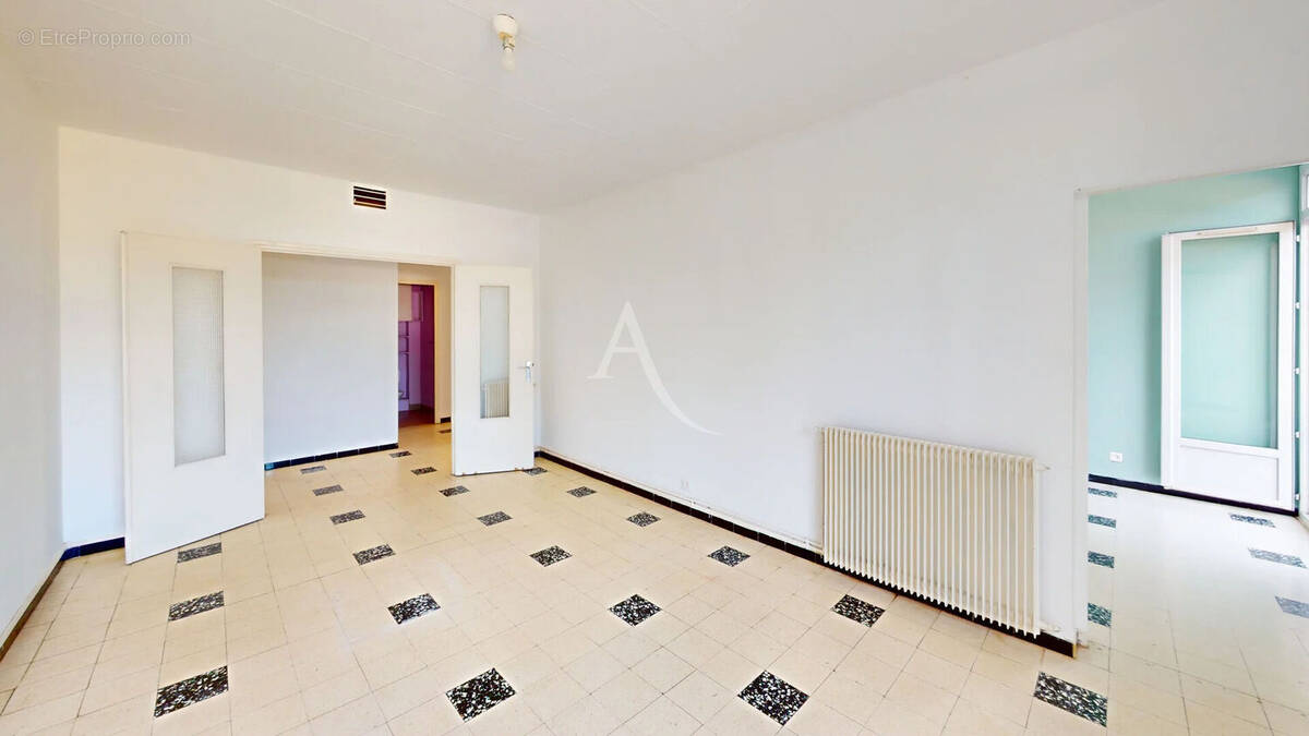Appartement à NIMES
