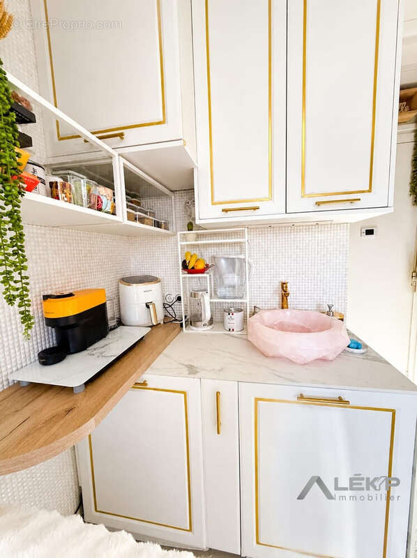 Appartement à LEVALLOIS-PERRET