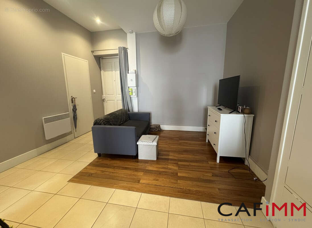 Appartement 38 m² à Villeurbanne  - photo 2