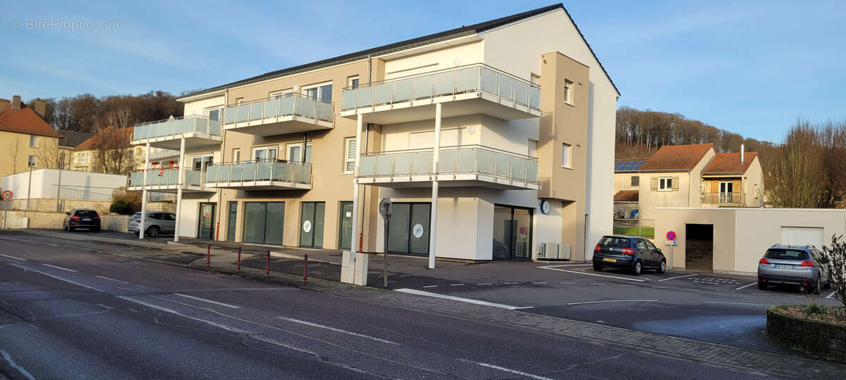 Commerce à FALCK