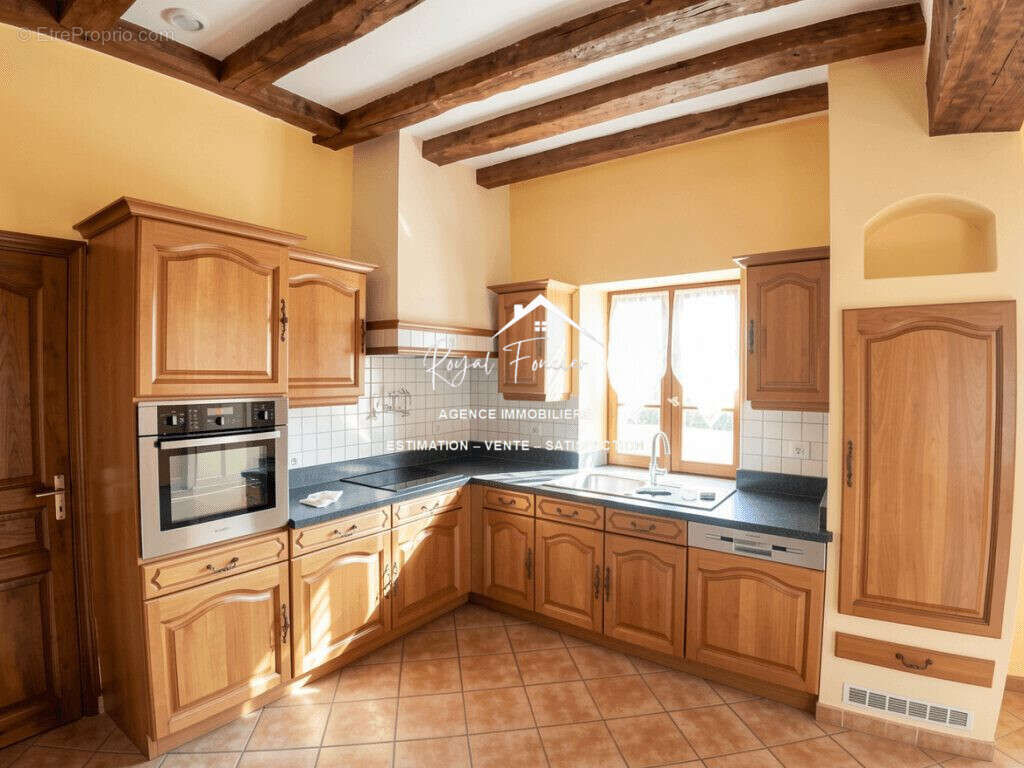 Maison à CHARNIZAY