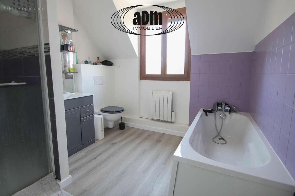 Maison à BAILLY-ROMAINVILLIERS