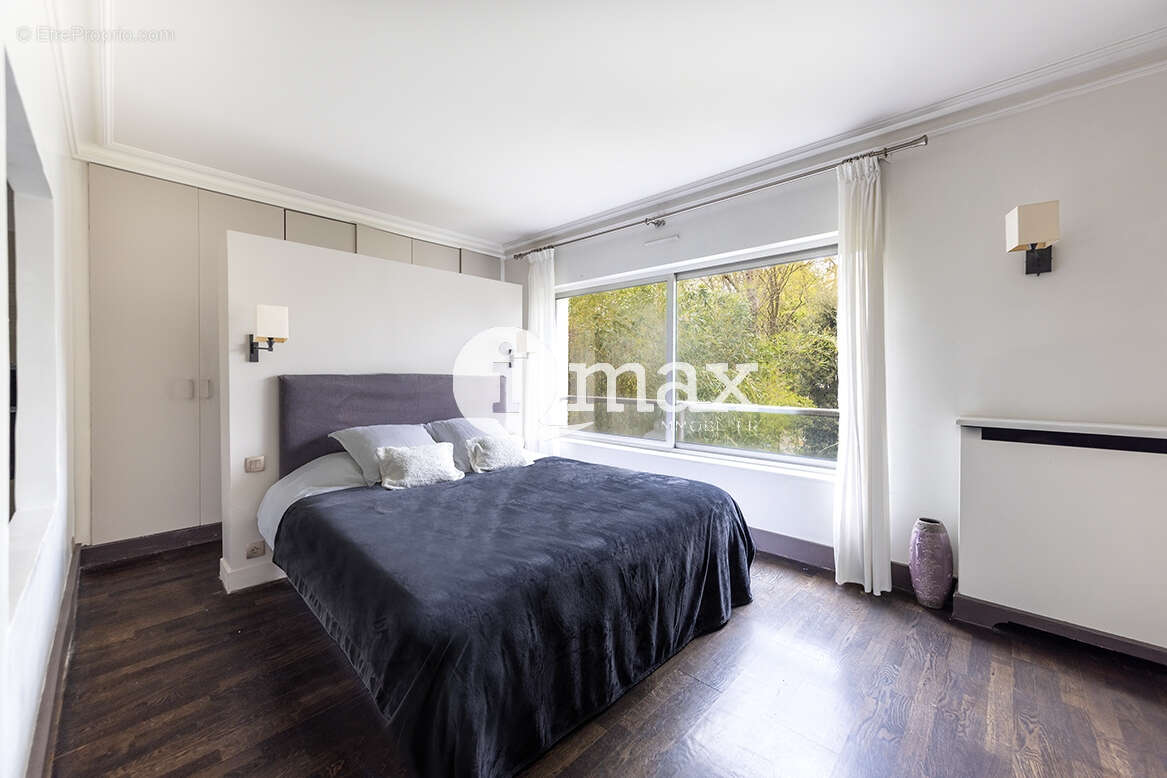 Appartement à LEVALLOIS-PERRET