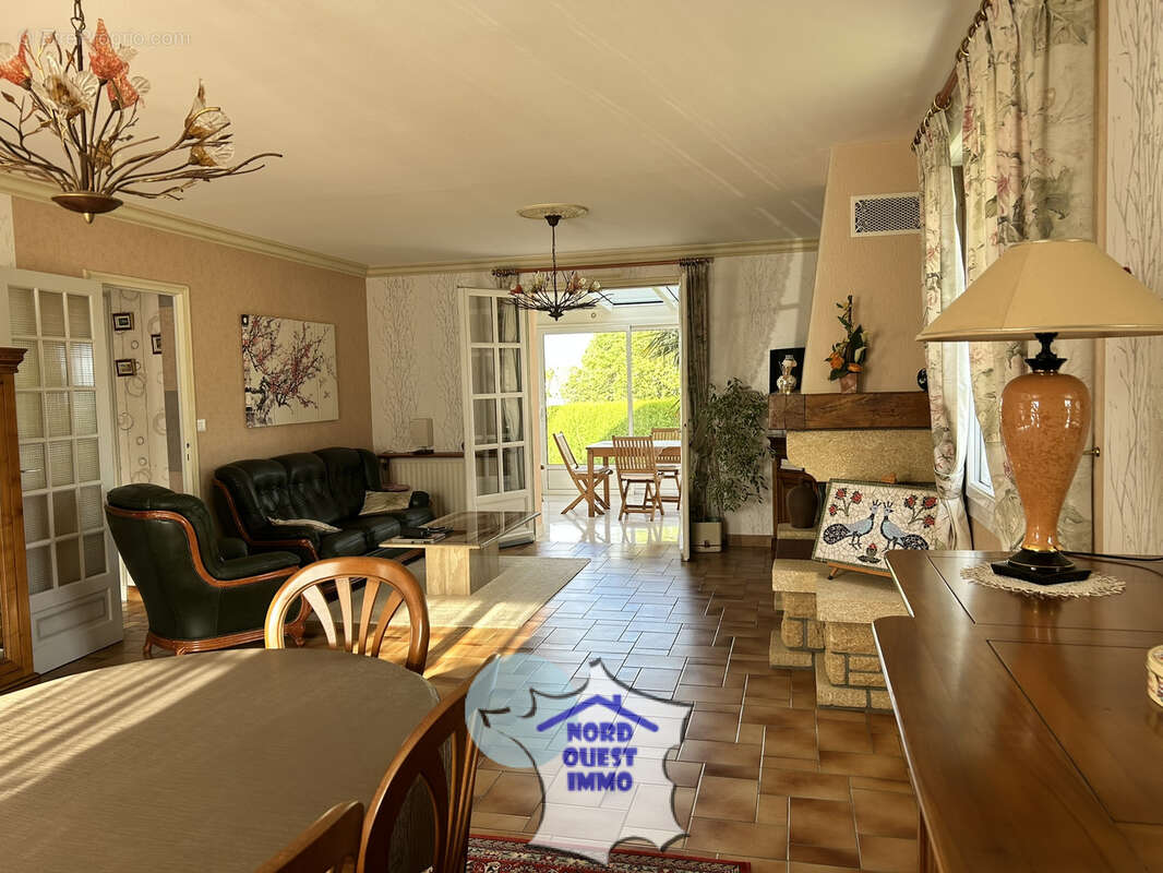 Maison à CEAUCE