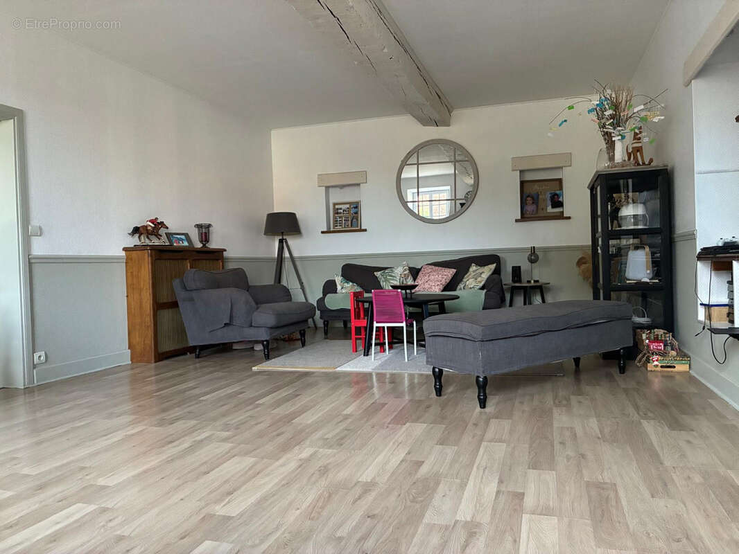LE THOULT TROSNAY (51) à vendre superbe corps de ferme restauré sur un terrain clos de plus de 8600 m2 avec étang - photo 24