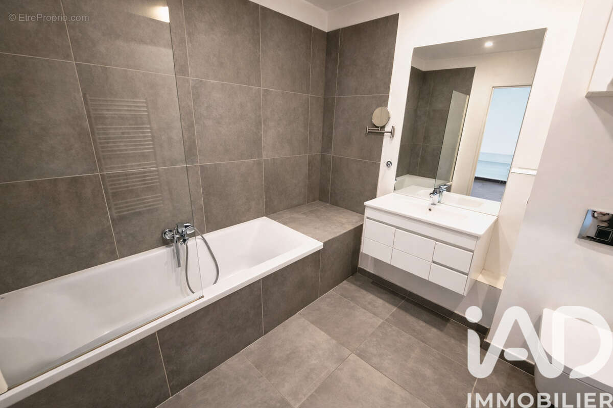 Photo 4 - Appartement à QUINCY-SOUS-SENART