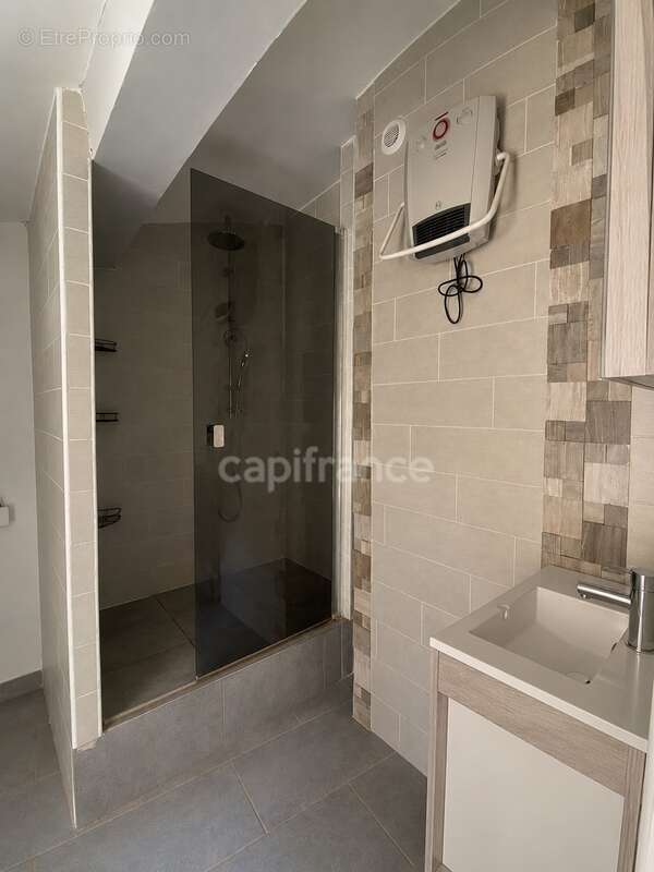 Maison à vendre 4 pièces CAZOULS D'HERAULT (34) - photo 13