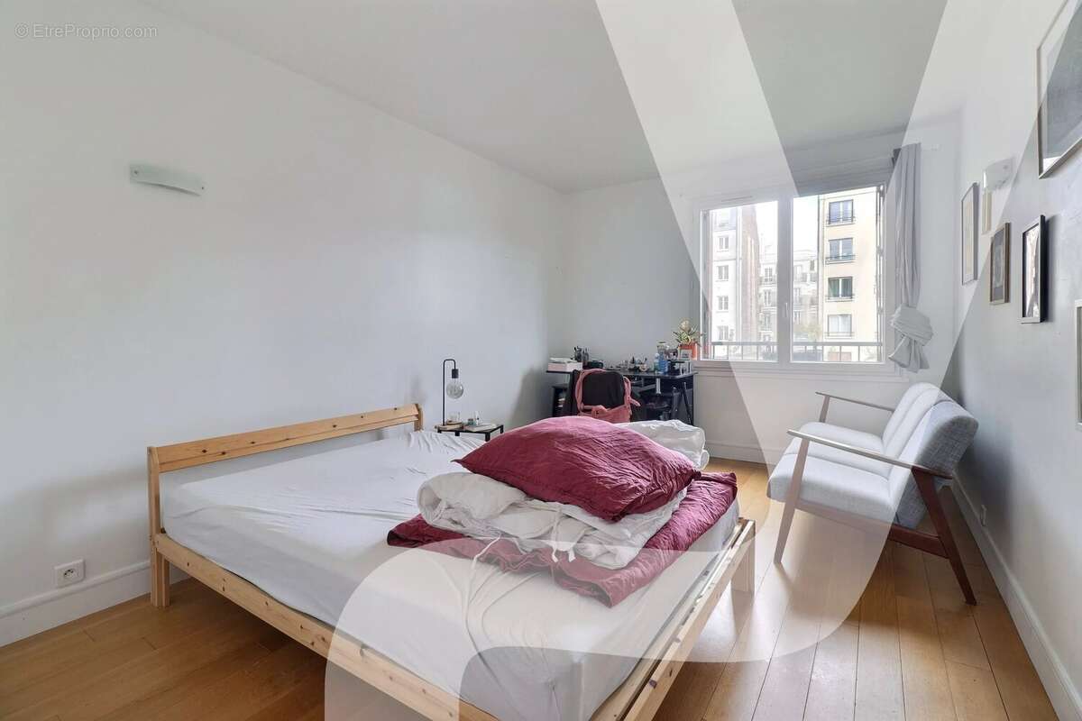 Appartement à PARIS-20E