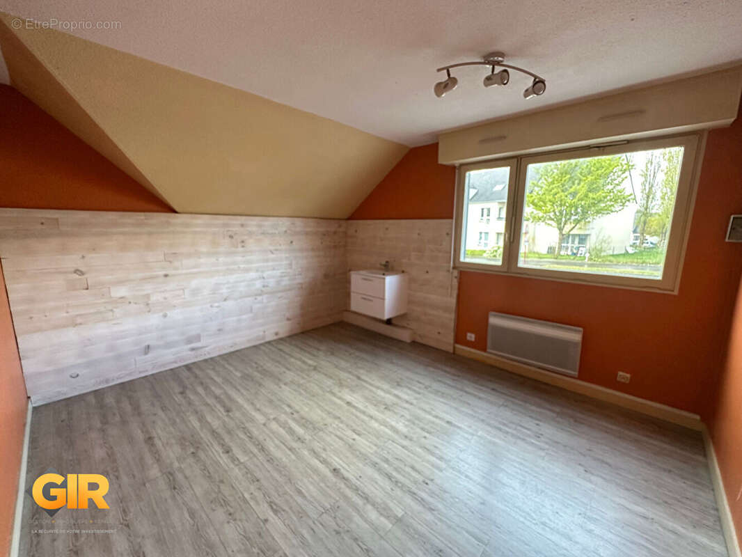 Appartement à MONTFORT-SUR-MEU