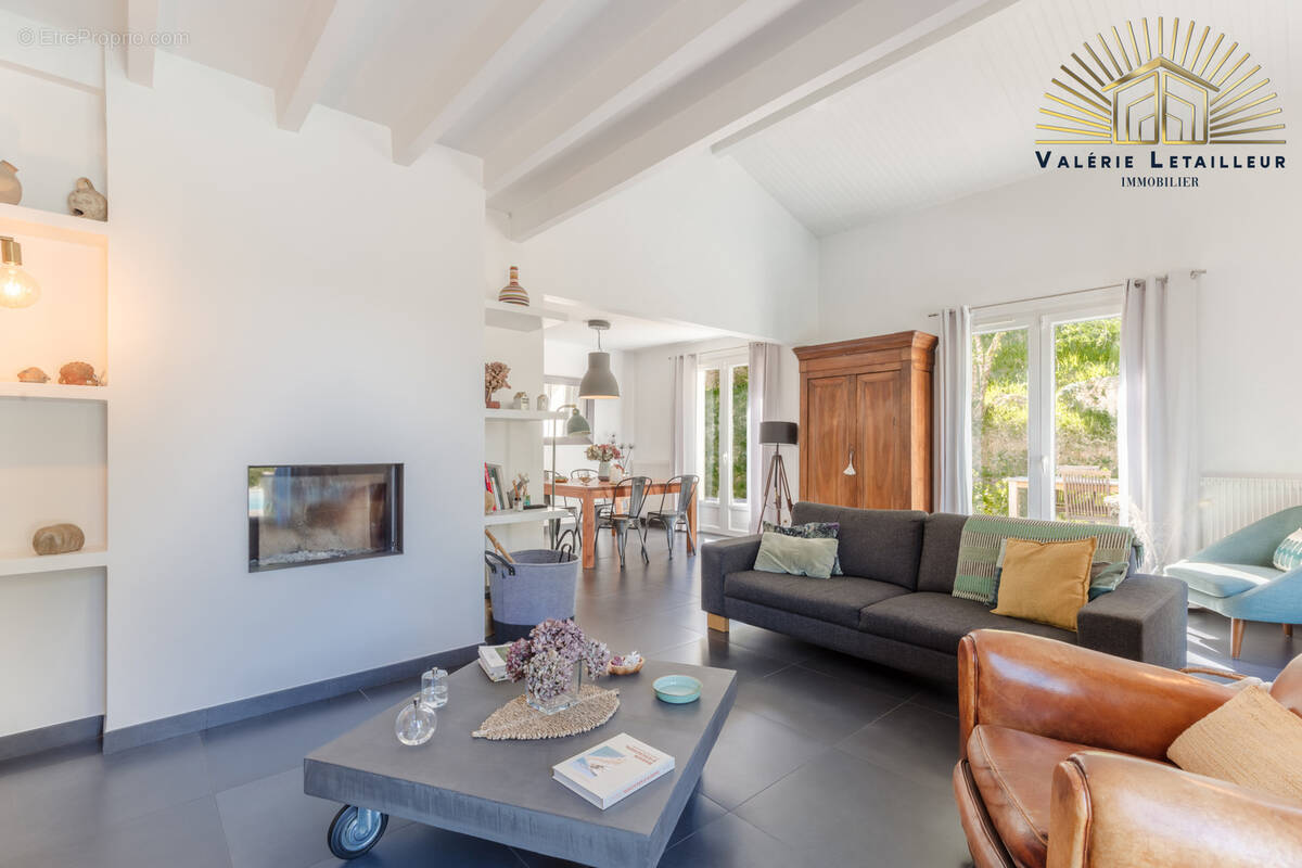 Maison à CARIGNAN-DE-BORDEAUX