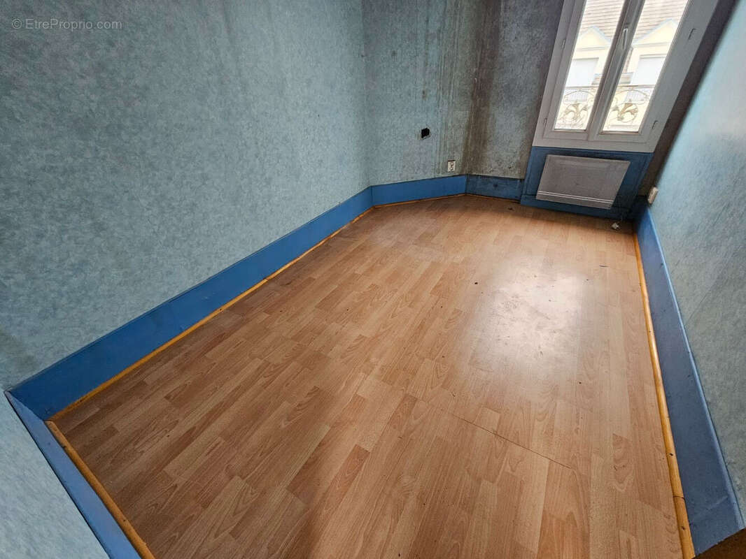 Maison à SAINT-MAUR-DES-FOSSES